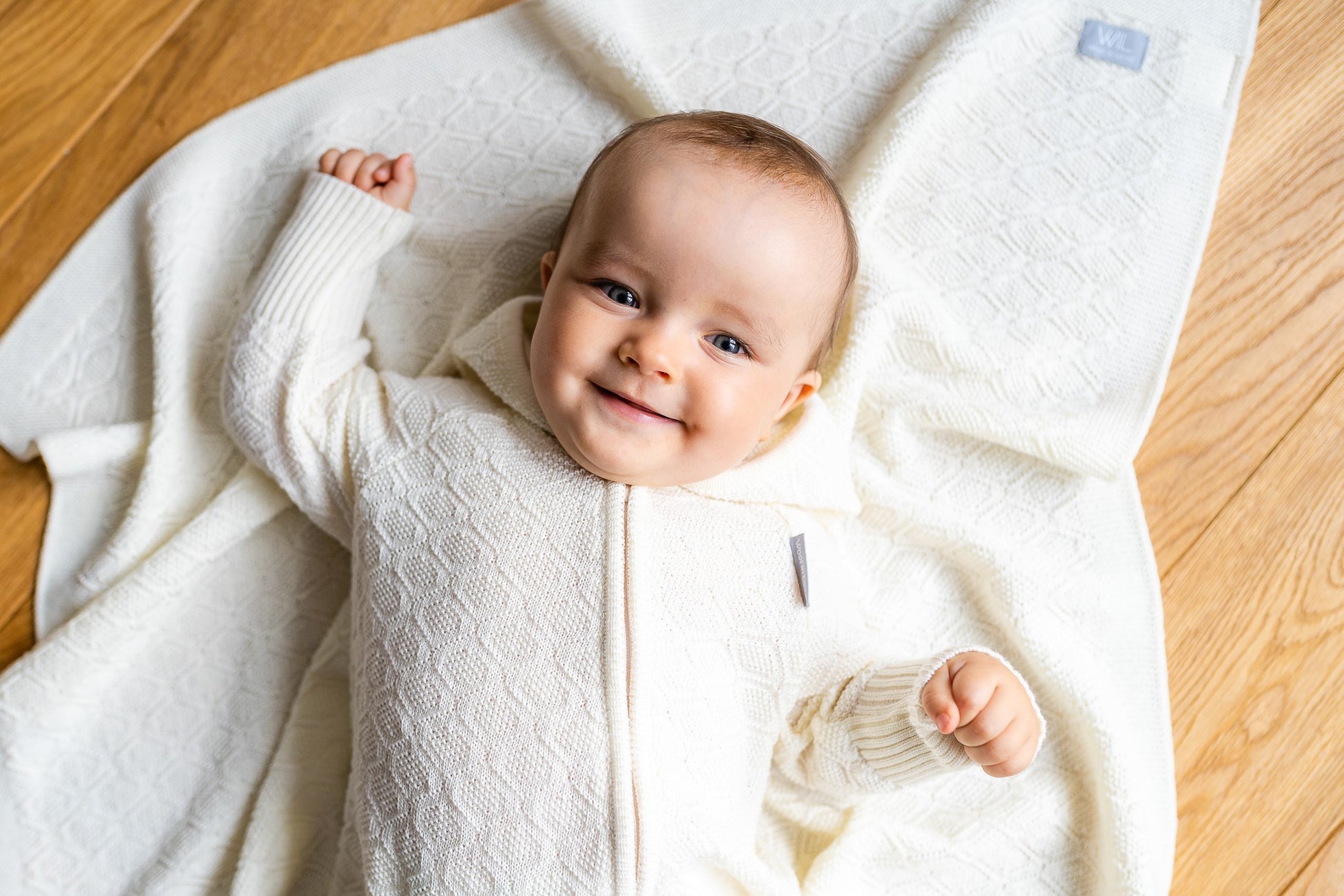 Merino wool baby blanket HAPPINESS